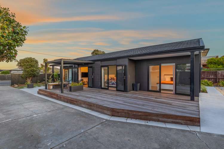 128 Rocking Horse Road Southshore_14