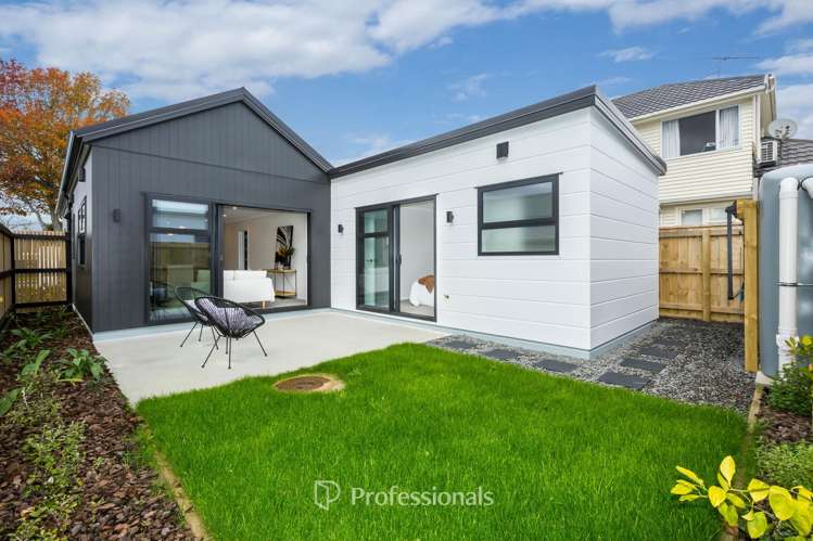 63A Golders Road Elderslea_15