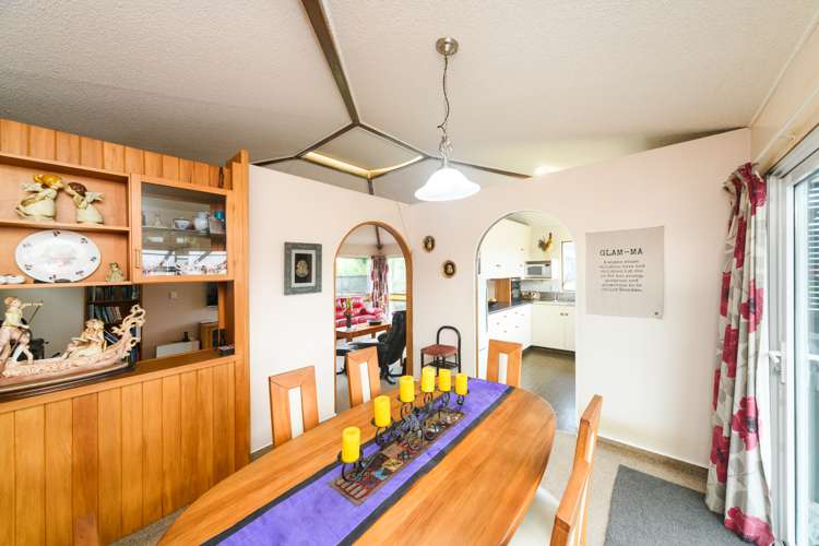 59 Fairview Avenue Feilding_16