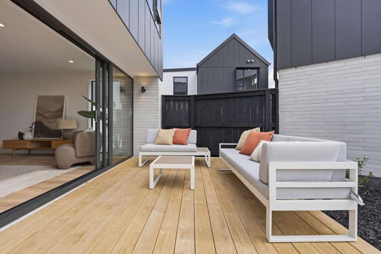 3/6A View Road Glenfield_46