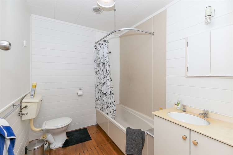 1/179 Knighton Road Hillcrest_5