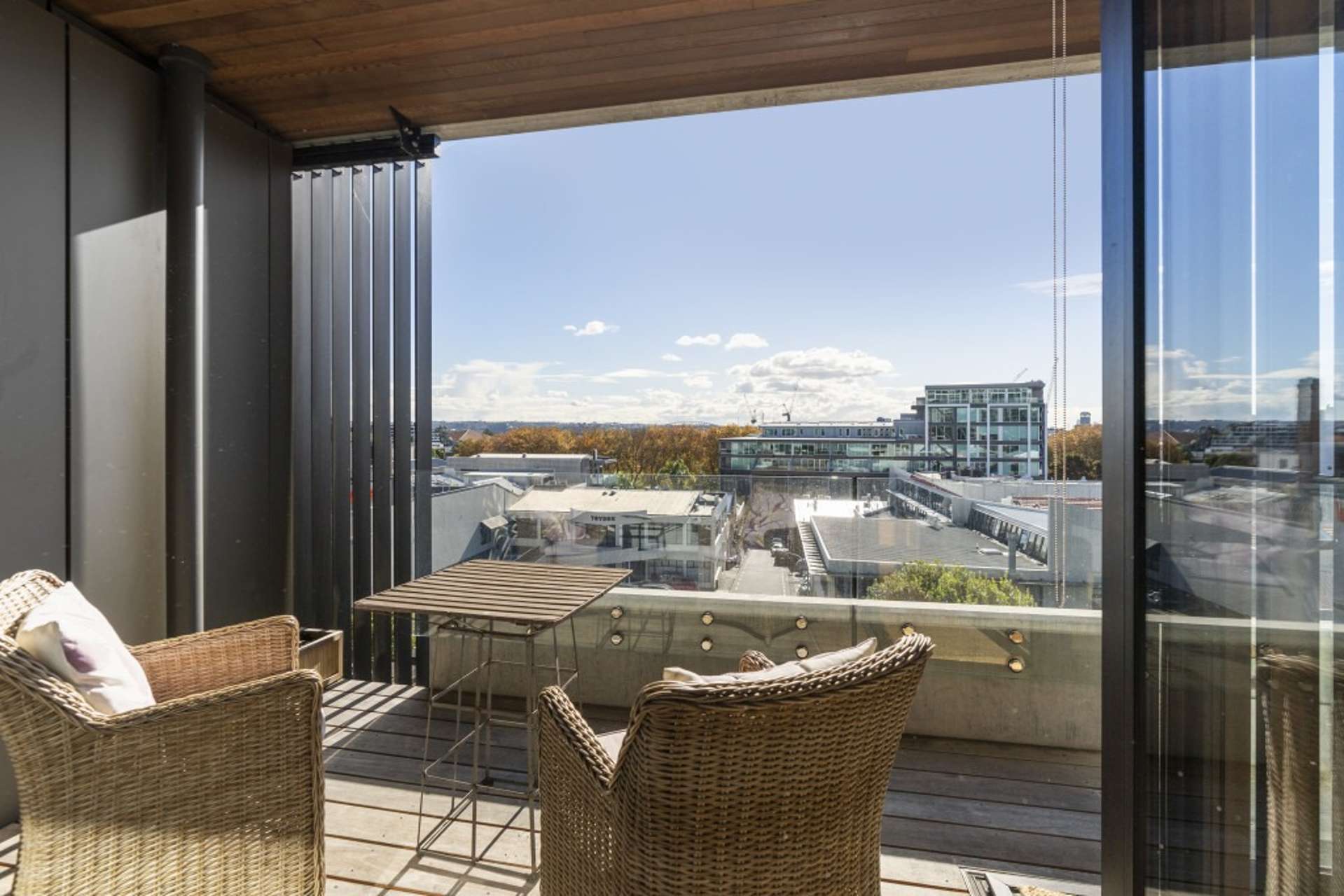 301/52 Sale Street 1664_0