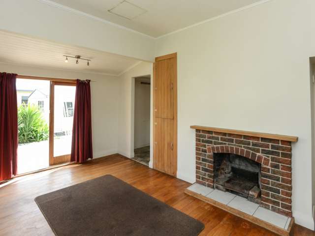 206 Park Road North Parkvale_2