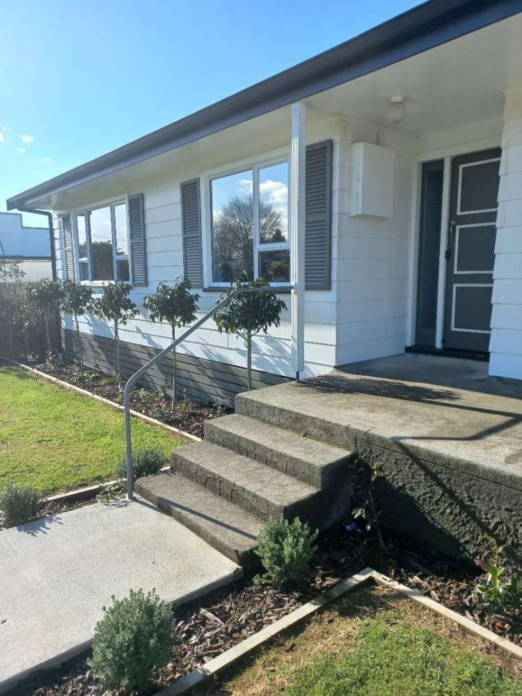 12 Hamlet Street Stratford_11