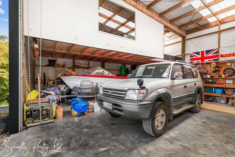 37 Willow Lane Maungaturoto_7