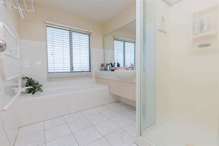 6 Gresford Place Churton Park_12