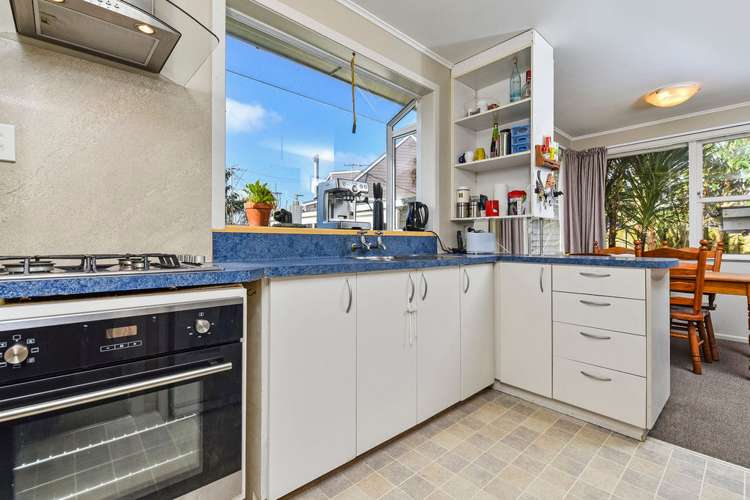 14 Gilpin Place Beach Haven_1