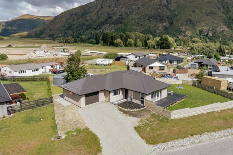 8 Lakefield Close Kingston_26