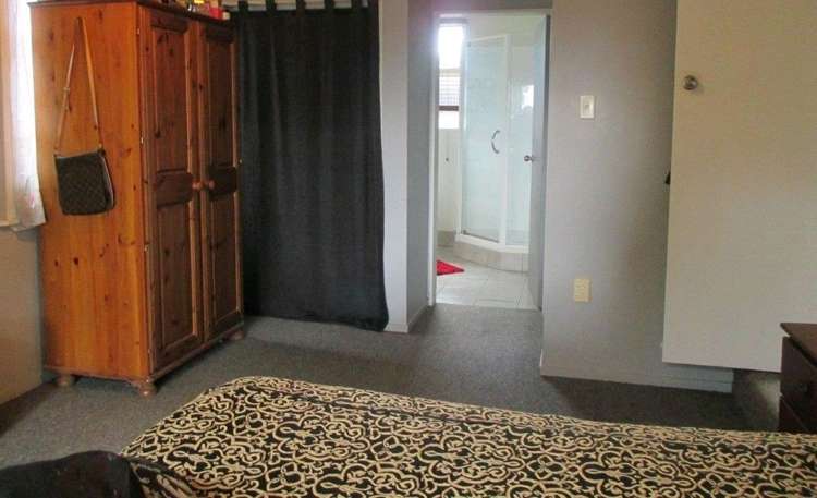 18 Kent Street Gate Pa_14