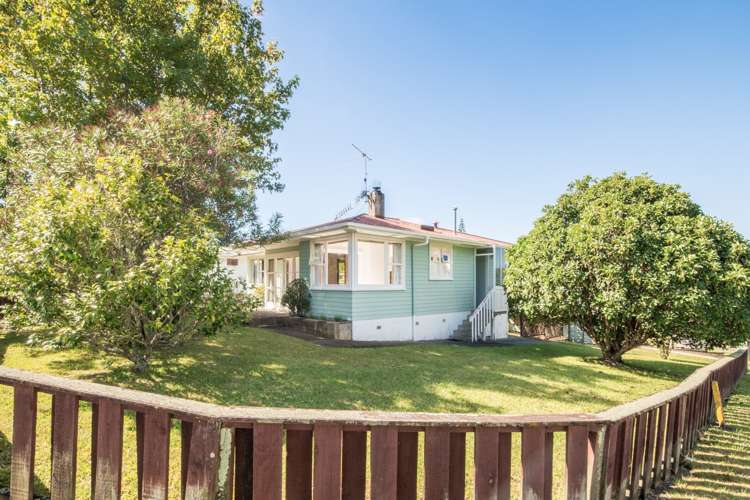 13 Melba Street Beach Haven_18