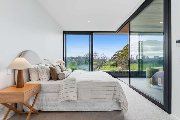 81 Carlton Gore Road Newmarket_16