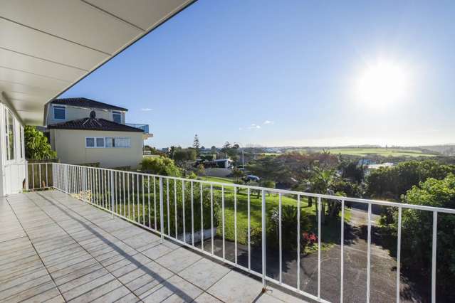 6 Nickleby Place Mellons Bay_3