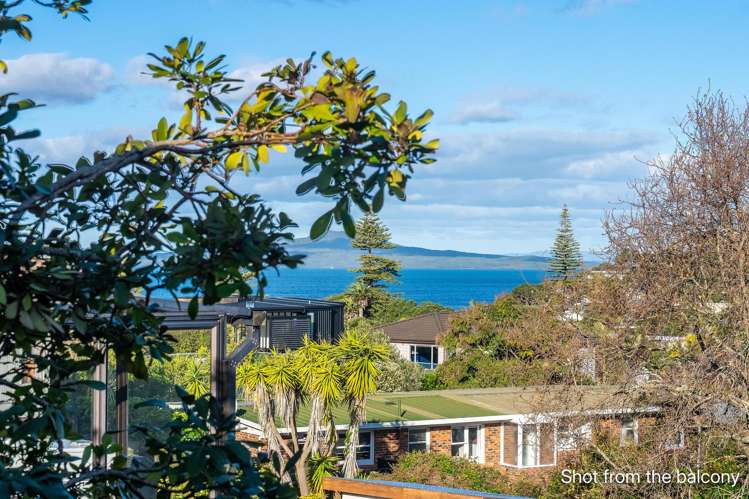1B Brighton Terrace Mairangi Bay_0