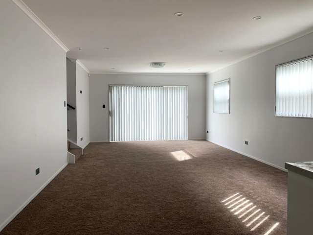 10 Ambedkar Way Pukekohe_3