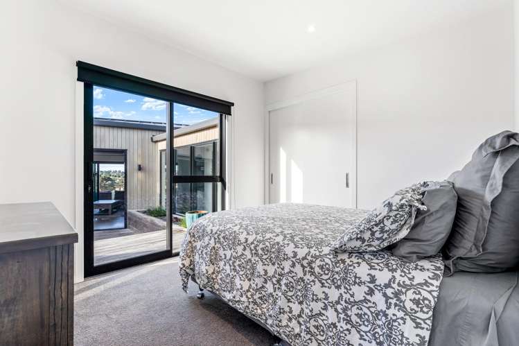 7 Laguna Place Matakatia_23