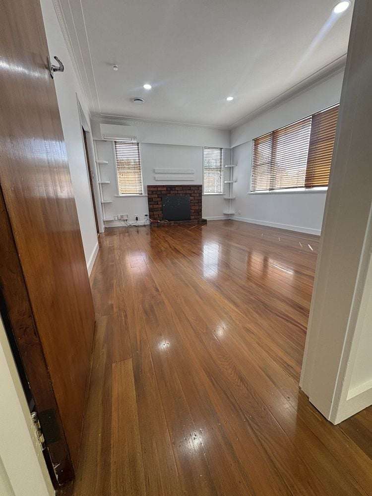 211 Sturges Road Henderson_1