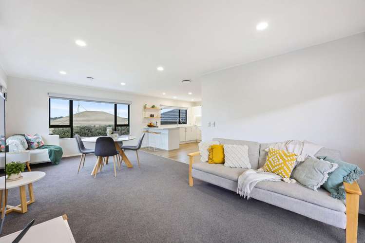 1/14 Kells Place Botany Downs_5
