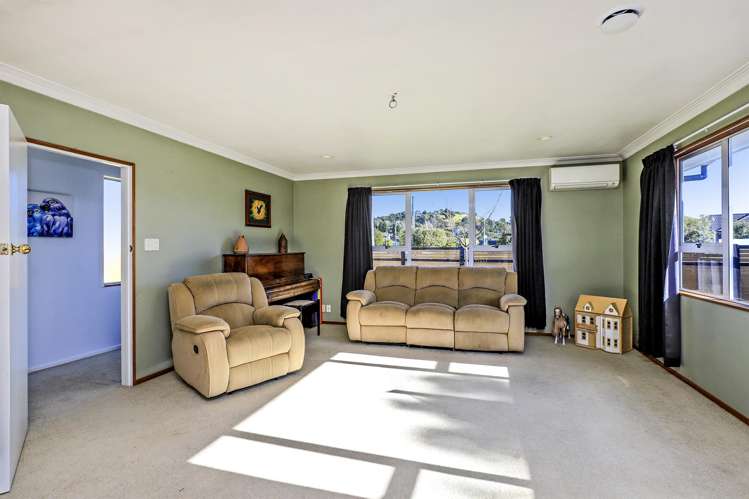 33 Neeve Road Taradale_8