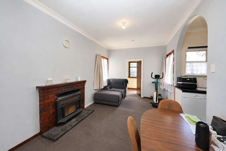12 Caledonian Road_4
