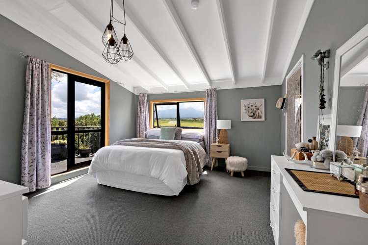 20 Kiri Road Opunake_13