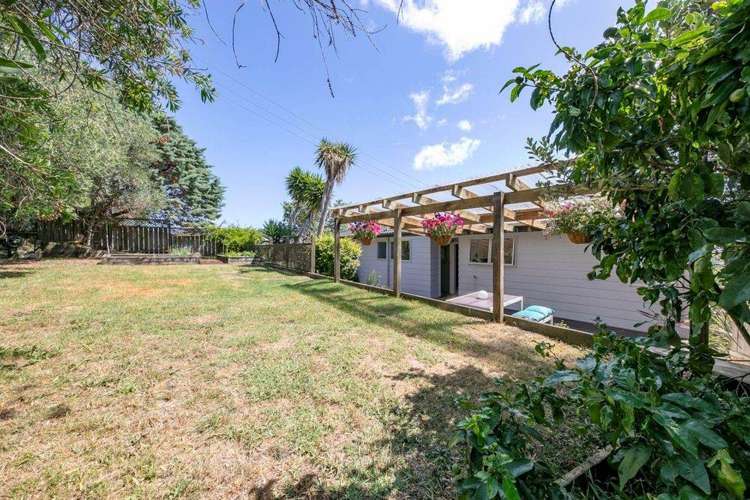 78 Captain Scott Road Glen Eden_12