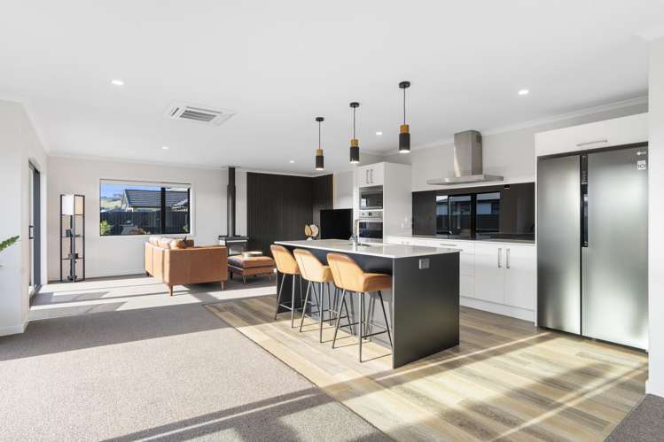 27 Cemetery Road East Taieri_3