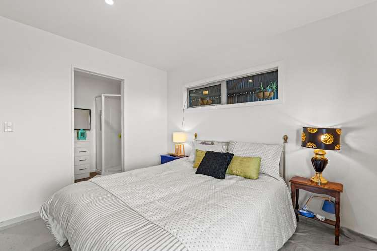 76 Summers Road Darfield_23