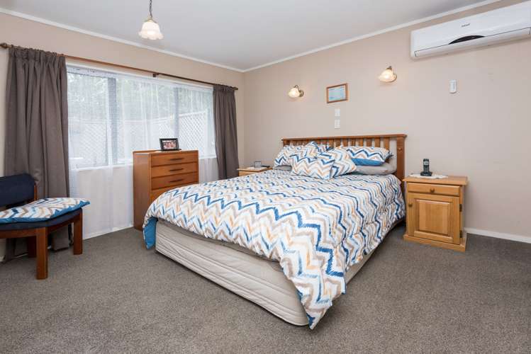 2/78 Moore Street Howick_16