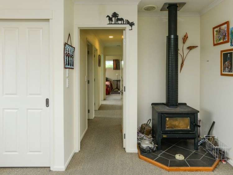 217 Racecourse Road Waipawa_5