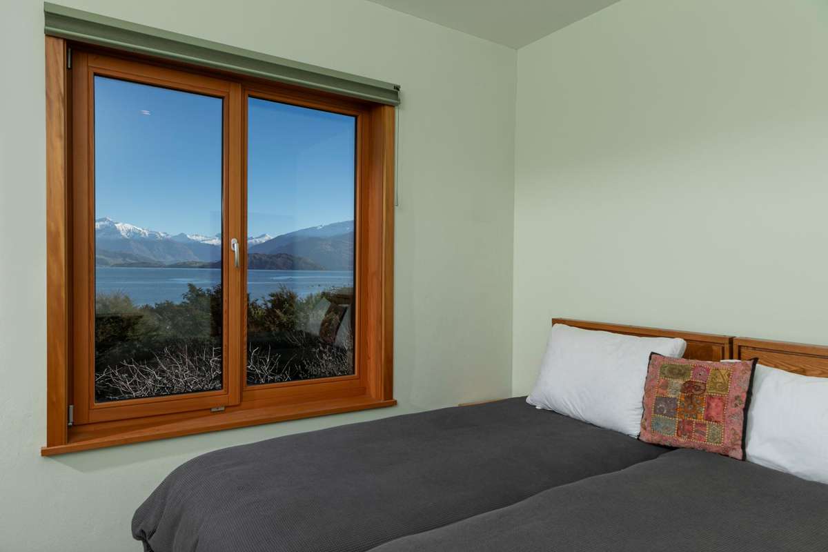337 Beacon Point Road_2