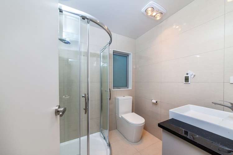 18 Lorraine Avenue Mount Albert_11