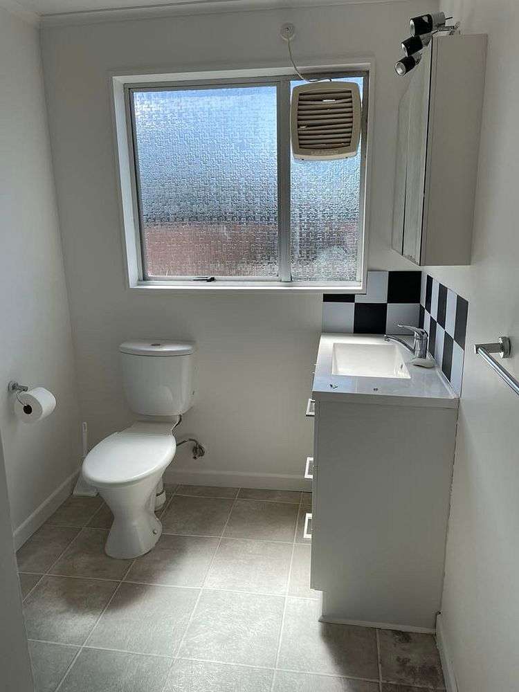 86 Mackworth Street Woolston_6