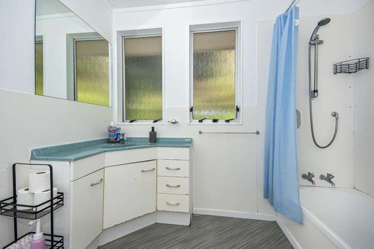 71 Silverstream Road Horahora_13