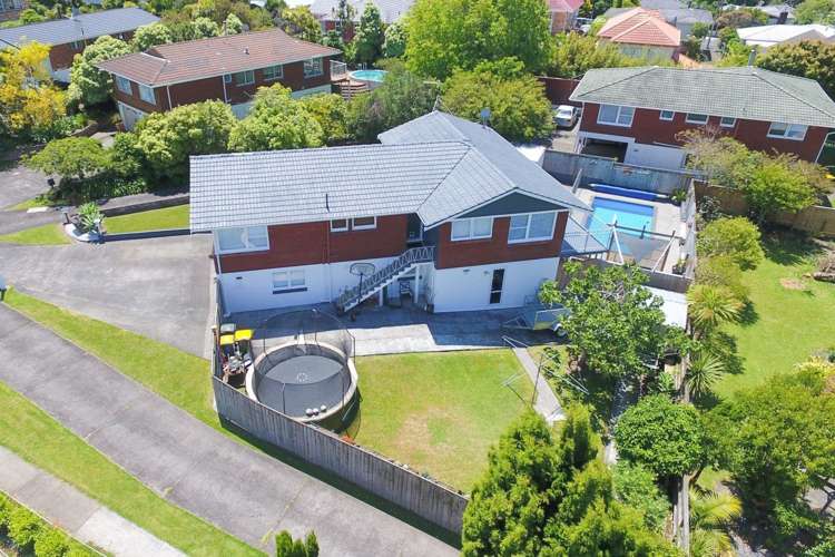 32 Taitua Drive Te Atatu South_1