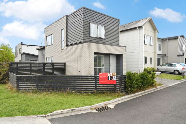 12 Anna Jean Crescent Flagstaff_14