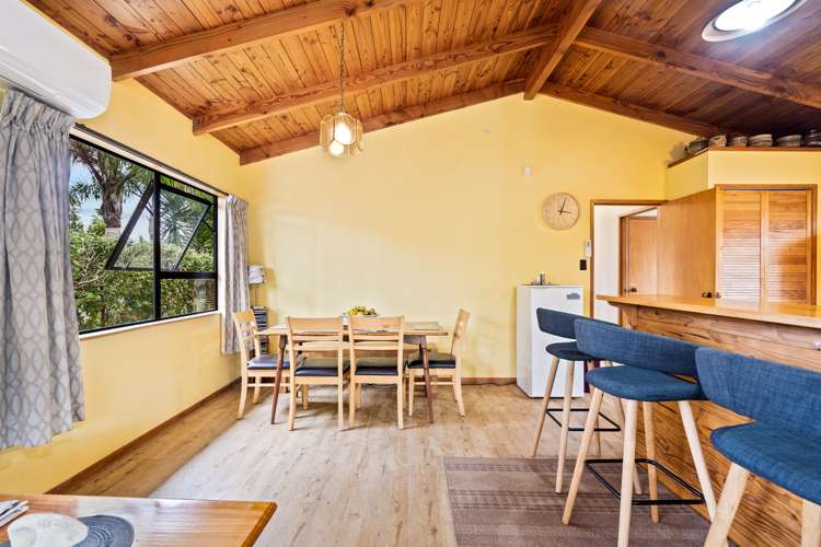 9 Aspden Place Matapouri_20