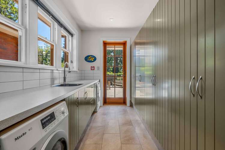 3979 West Coast Road Darfield_35