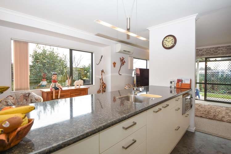 27/55 Armstrong Avenue Carterton_2