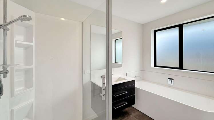 13 Quinn Cr Woodend_16