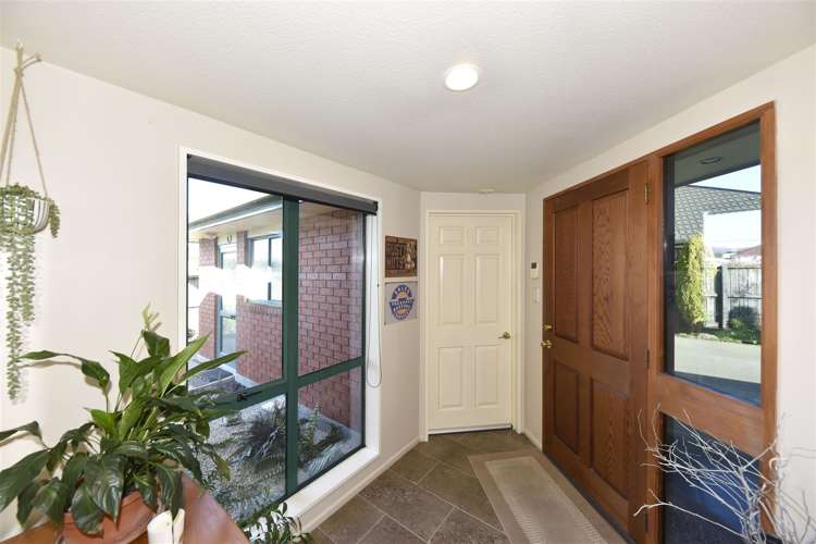 7 Netherby Lane Shirley_7