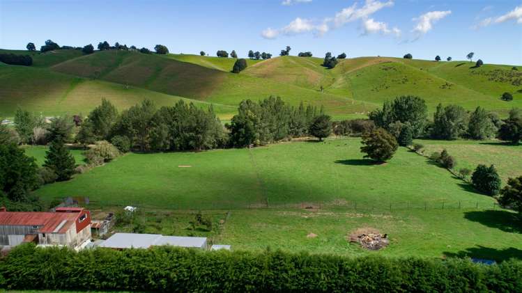 238 Eighty Eight Valley Road Wakefield_18