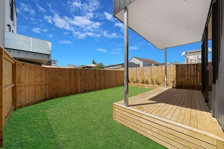 30 Tomintoul Place Highland Park_8