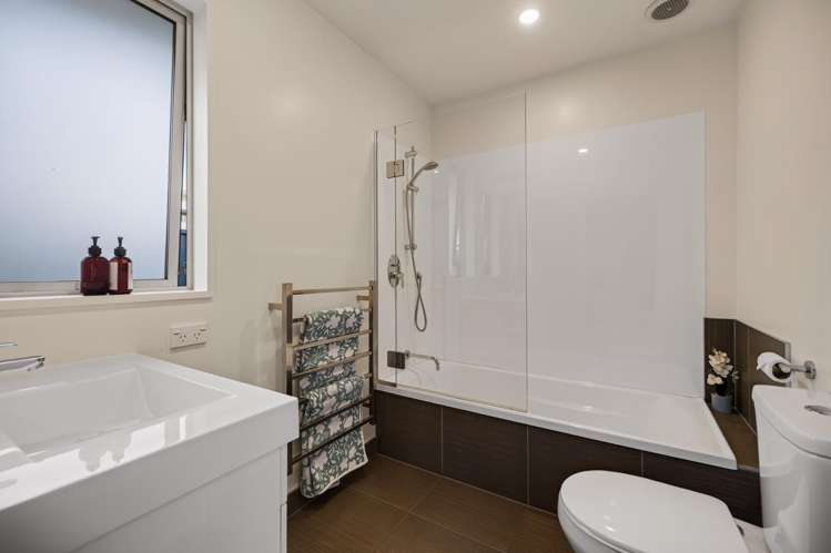 37 Risinghurst Terrace Lower Shotover_14