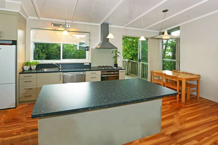 36 Temuri Place Glendene_5