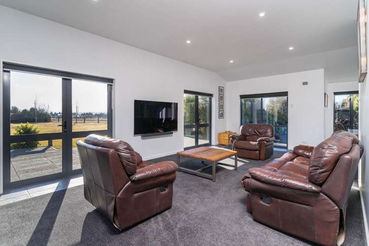 16 Matukituki Crescent Twizel_12