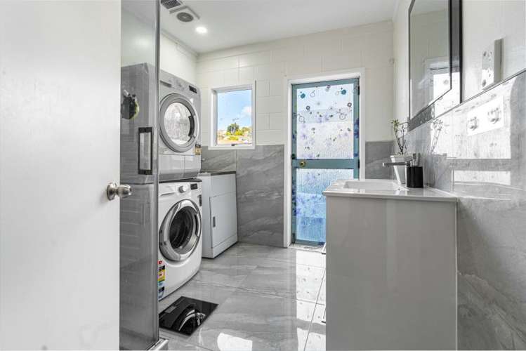 138 Chelsea View Drive Chatswood_16