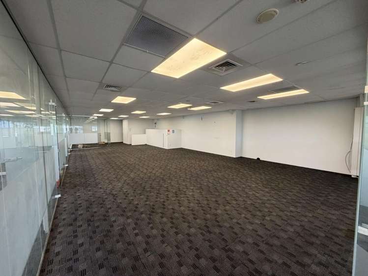 7 Portage Road New Lynn_8