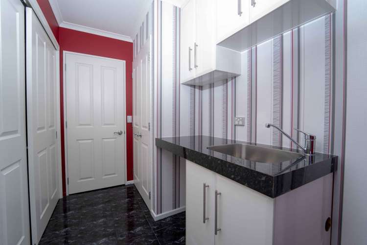 108 Aldinga Avenue Stoke_13