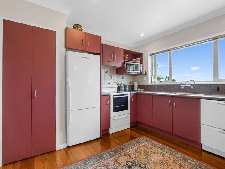 30 Russell Crescent Western Heights_9