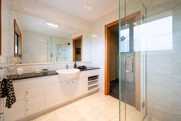 6 Hikanui Place Havelock North_11